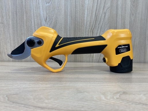 VOLPI baterijske škare PREDATOR PV360, 14.4V, 2.5Ah, punjač + 2x baterija