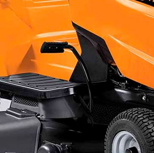 VILLAGER traktorska kosilica VT 985 - Loncin motor 344 cm³ / radna širina 98 cm / snaga 9,5 KS