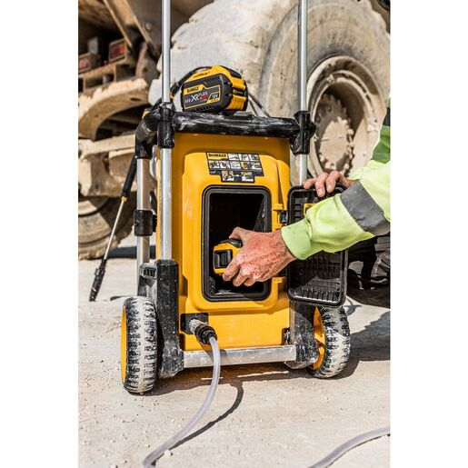 DEWALT visokotlačni perač DCMPW1600N - 110 bara 273l/h  2x18V
