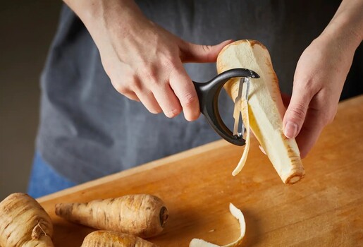 FISKARS gulilica Functional Form Y (1016122)