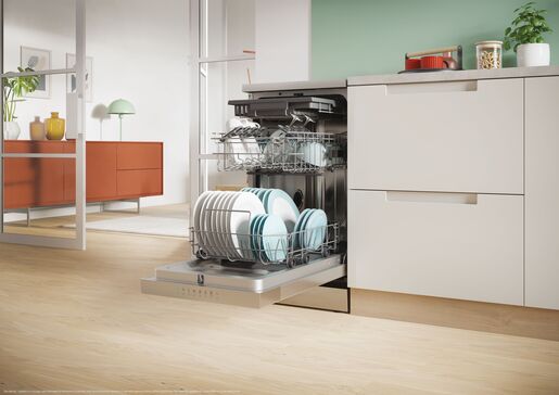 Candy perilica posuđa CF1C7SB1FX