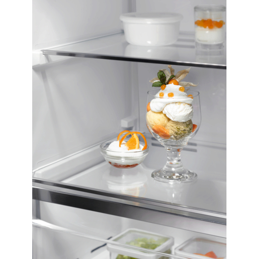 Electrolux zamrzivač LUS7ME28X