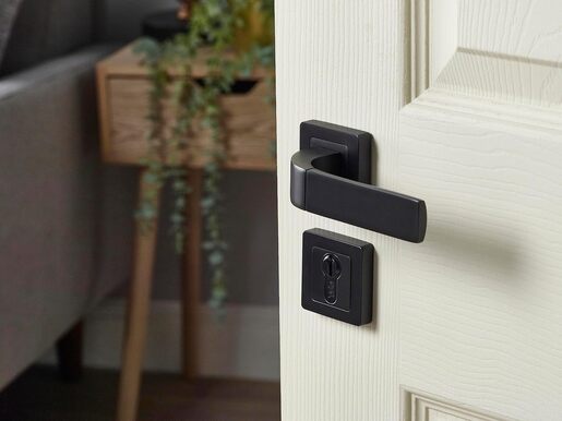 YALE BOLOGNA kvaka za vrata sa cilindrom