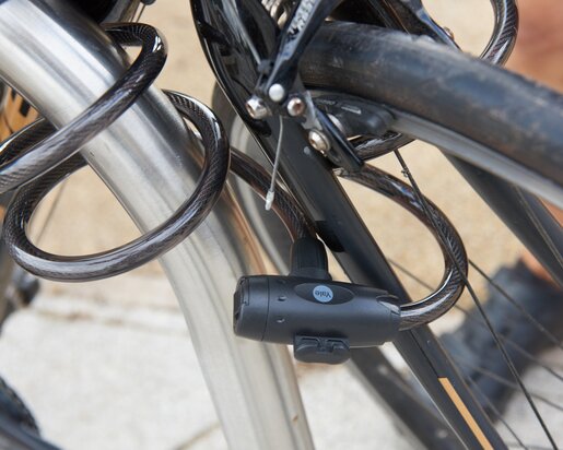 YALE brava za bicikl - osnovna, kabelska, na ključ