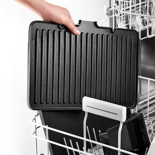 Braun električni roštilj CG9160