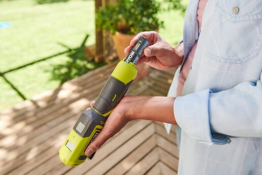 RYOBI akumulatorska pumpa za zrak RI4-0, 4V, Li-ion, 6.9bar - SAMO ALAT