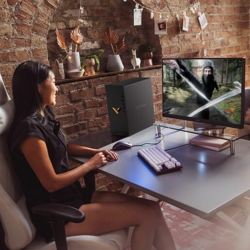 HP Victus 15L TG02-1006ny, AR2V2EA, Intel Core i7-13700F, 16GB RAM, 512GB SSD, nVidia GeForce RTX 4060, FreeDOS, stolno računalo