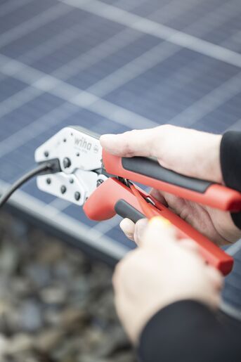 WIHA kliješta za krimpanje MC4 konektora 2.5/4/6mm2