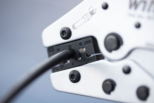 WIHA kliješta za krimpanje MC4 konektora 2.5/4/6mm2