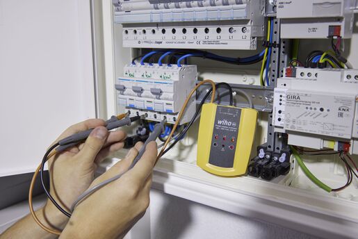 WIHA indikator strujnih polova, 3-faze, 100-700V AC, CAT IV