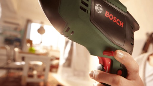 BOSCH udarna bušilica UnviersalImpact 700
