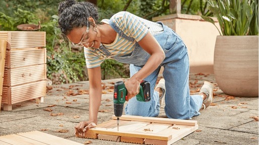 BOSCH akumulatorska bušilica-izvijač Easydrill 18V-40, 2x2.0Ah baterija i punjač