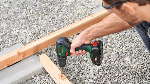 BOSCH akumulatorska udarna bušilica UniversalImpact 18V-60, 2x2.0Ah baterija i punjač