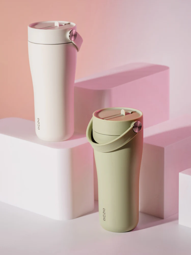 EQUA Carrie Cup, termo šalica od nehrđajućeg čelika za čaj/kavu, 600ml, Matcha