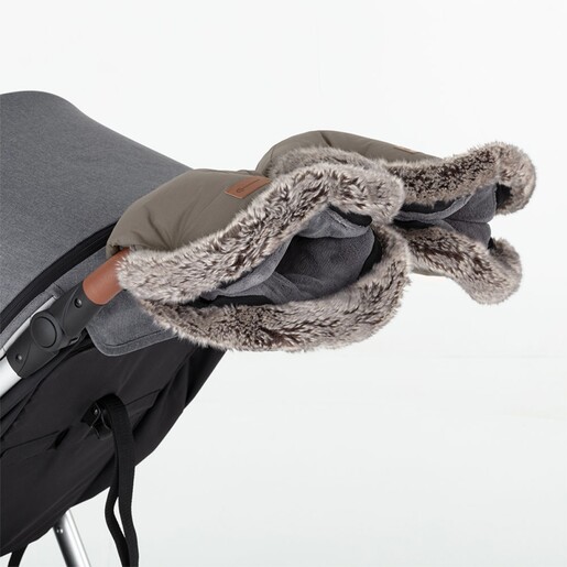 PETITE&MARS krznene rukavice za dječja kolica, Mocha Mousse