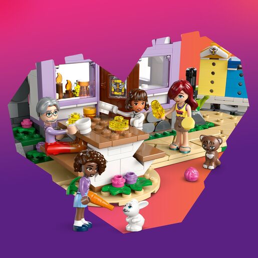 LEGO® Friends Pčelarska kuća i vrt pun cvijeća 42669