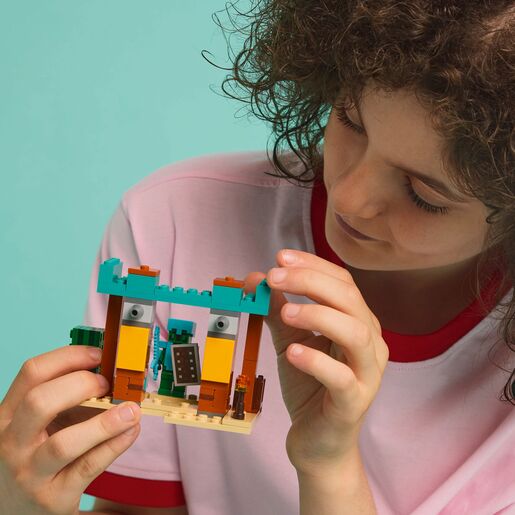 LEGO® Minecraft Illageri u pustinjskoj patroli 21267