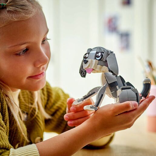 LEGO® Creator Razigrana mačka 31163