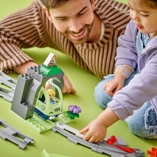 LEGO® DUPLO Town Proširenja: željeznički tunel i tračnice 10425