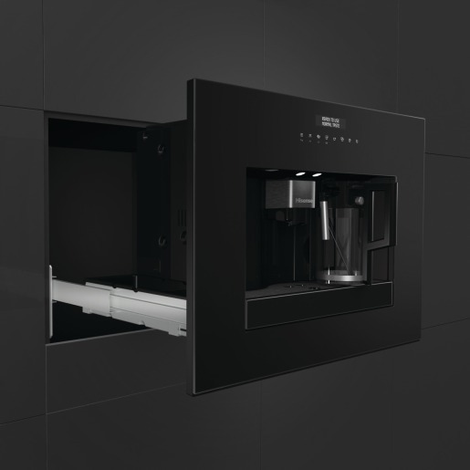 Hisense ugradbeni automatski aparat za kavu CM4H8BG