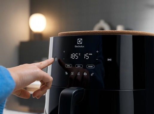 Electrolux friteza na vrući zrak EAF5B