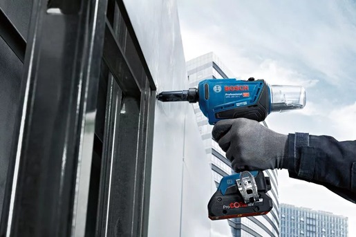 BOSCH Professional akumulatorski  pištolj za zakovice GRG 18V-16 C SOLO