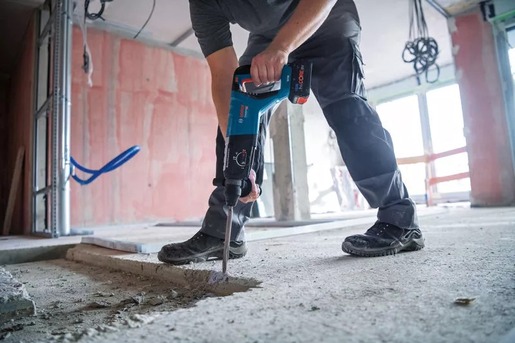 BOSCH Professional akumulatorski bušaći čekić GBH 18V-28 D, SDS Plus, Solo alat