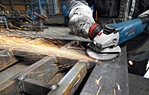 BOSCH Professional kutna brusilica GWS 18-150 L