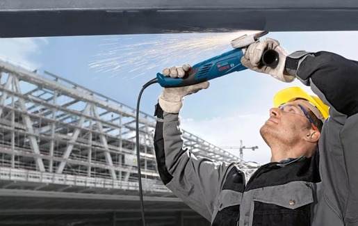 BOSCH Professional kutna brusilica GWS 18-150 L