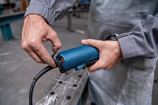 BOSCH Professional kutna brusilica GWS 17-125 PSB