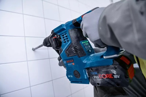 BOSCH Professional akumulatorski bušači čekić GBH 18V-28 C, SDS Plus, Solo alat