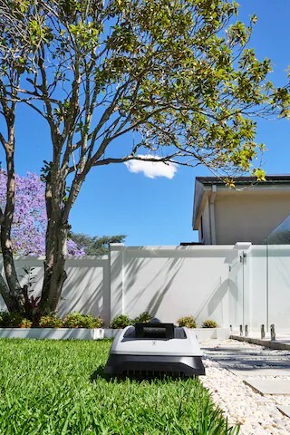 ECOVACS Goat robotska kosilica O500 Panorama