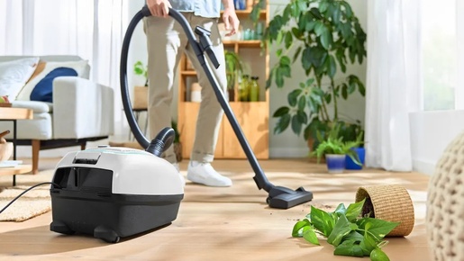 Bosch usisavač BGB38HYG1