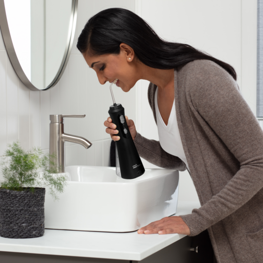 Waterpik oralni tuš Cordless Plus WP-492