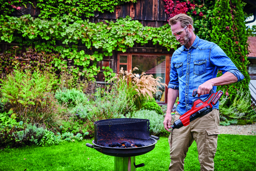 EINHELL akumulatorski puhač lišća u setu GE-UB 18/250 Li E (1x4,0 Ah)