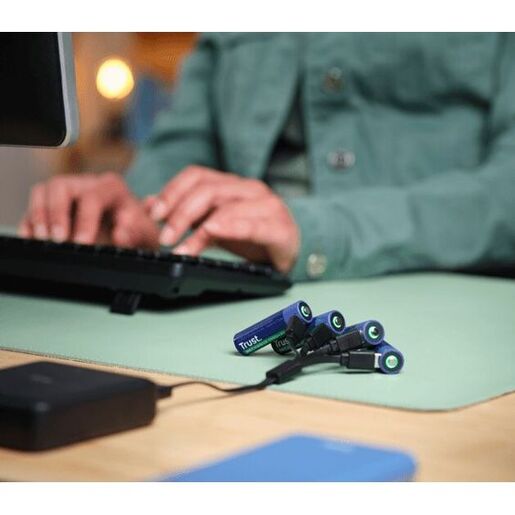 Baterije AA, punjive, USB-C, 4 komada