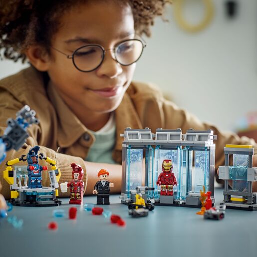 LEGO® Iron Manov laboratorij: Dvorana oklopa 76315