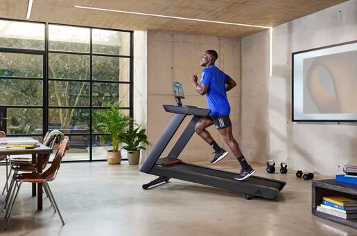 Adidas traka za trčanje T-23