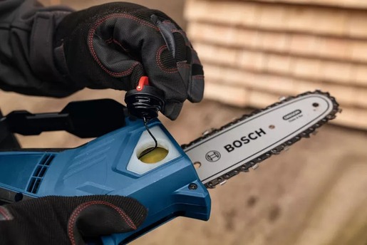 BOSCH Professional aku lančana pila GKE 18V-20, SOLO alat
