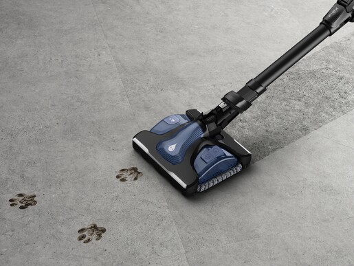 Rowenta bežični štapni usisavač X-Force 15.60 Aqua s 2 baterije