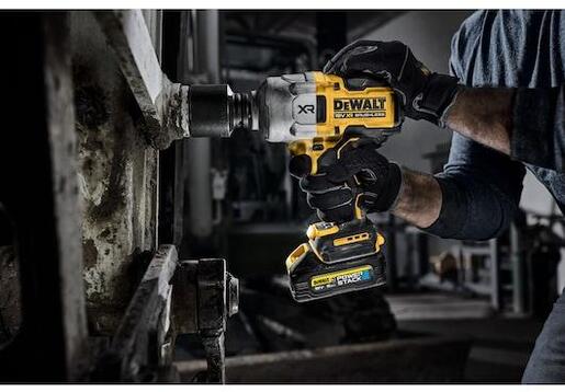 DEWALT akumulatorski udarni odvijač  3/4" DCF964NT-XJ (18V, 2576NM, SOLO)