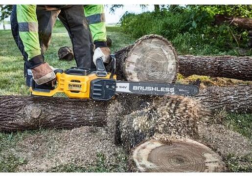 DEWALT akumulatorska lančana pila DCMCS575N-XJ 54V FLEXVOLT 50CM, SOLO alat