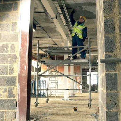 DEWALT križno linijski laserski nivelir DW0822-XJ 10-50M