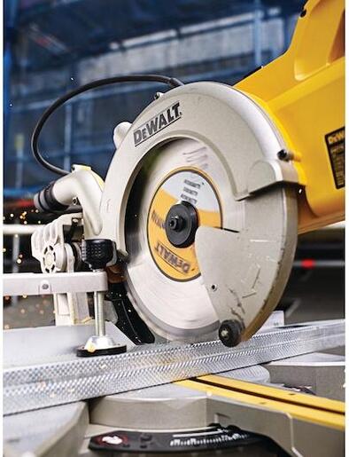 DEWALT list kružne pile za rezanje čelika, aluminija i nehrđajućeg čelika 305x30mm 80Z DT1916-QZ