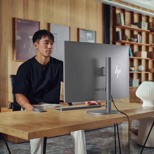 HP OmniStudio X 32-c0005ny AiO, B9SR4EA, 31.5" 4K UHD IPS, Intel Core Ultra 7 155H, 32GB RAM, 1TB SSD, nVidia GeForce RTX 4050, Windows 11 Home, stolno računalo