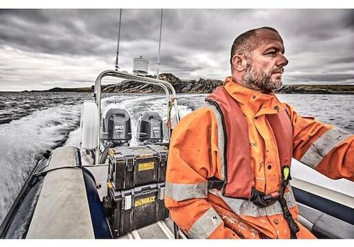 DEWALT kofer za alat DWST83294-1 DS300, nosivost 50kg, IP65 554X308X371mm