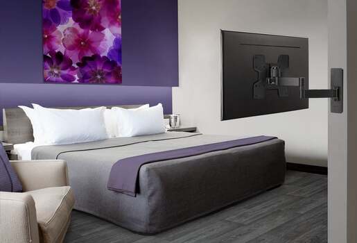 Vogel's PFW3030, zidni nosač za TV od 39"-55", tilt -15*/+10*, max. 35kg