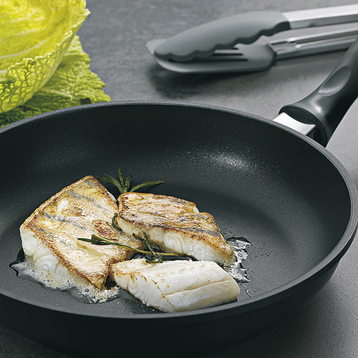 Kela tava KERROS, 4,5x24cm lijevani aluminij crna