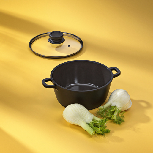 Kela lonac s poklocem ATURA, 1,7l lijevani aluminij crna