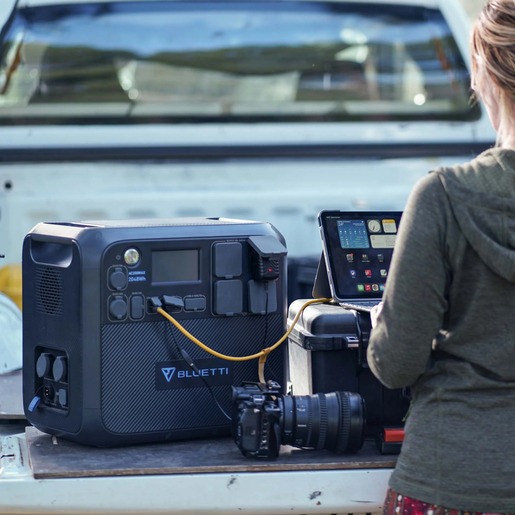 Bluetti AC200MAX prijenosna elektrana 2200W / 2048Wh